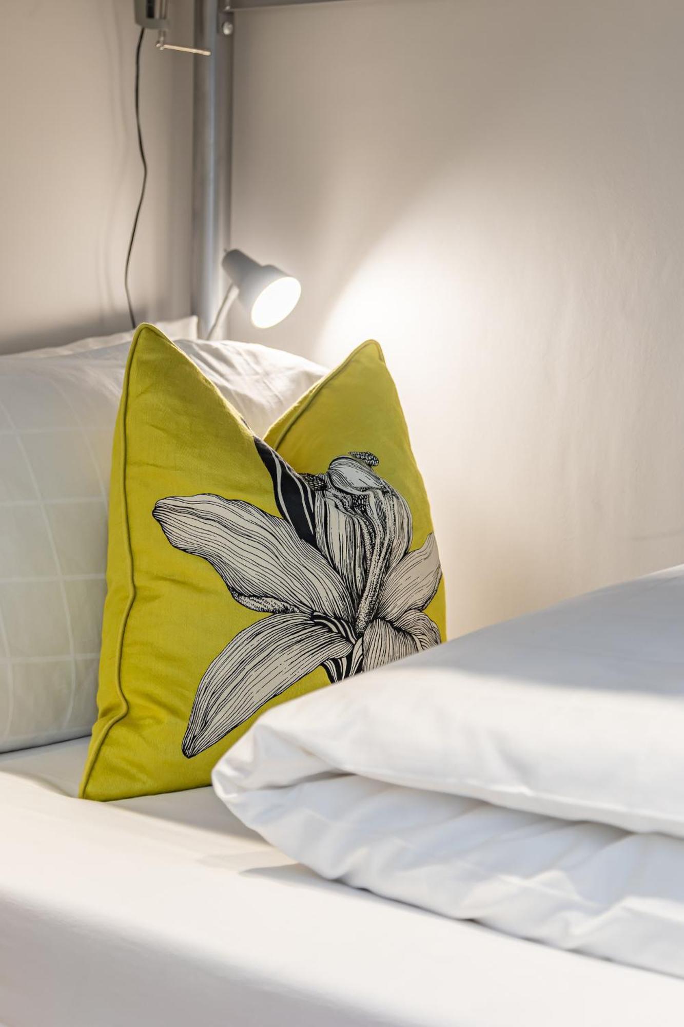 Beaches Brighton - Luxury Seafront Accommodation Zewnętrze zdjęcie